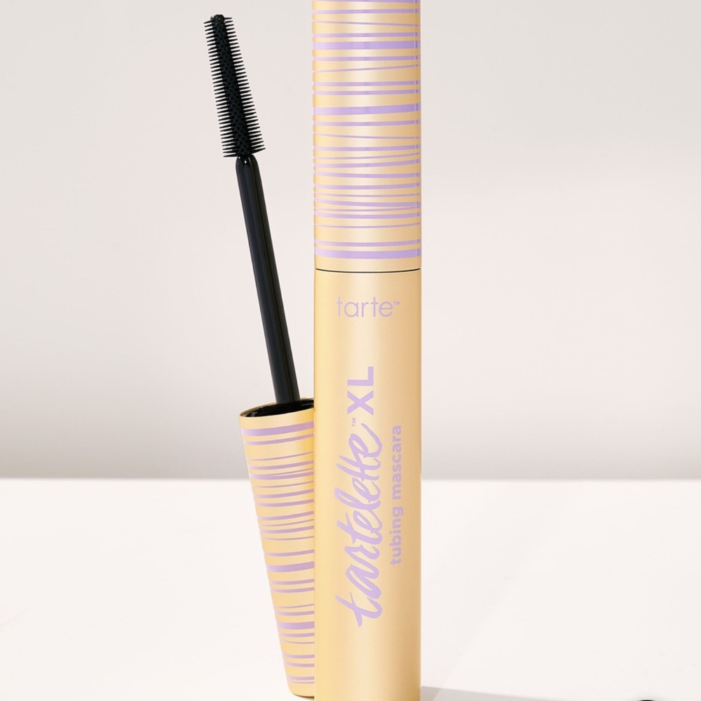 Tarte tartelette™ XL tubing mascara